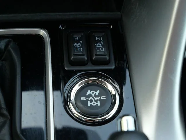 Certified Used 2023 White Diamond Mitsubishi Ralliart image 25