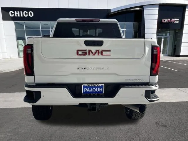 2026 GMC Sierra 3500HD Denali - Photo 6