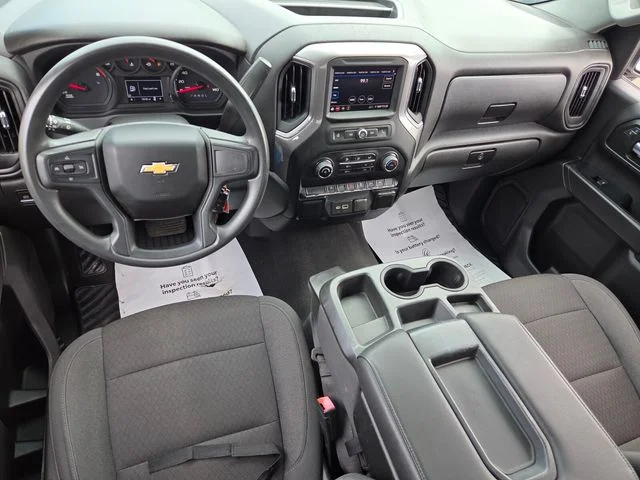 Used 2022 White Chevrolet Custom image 8
