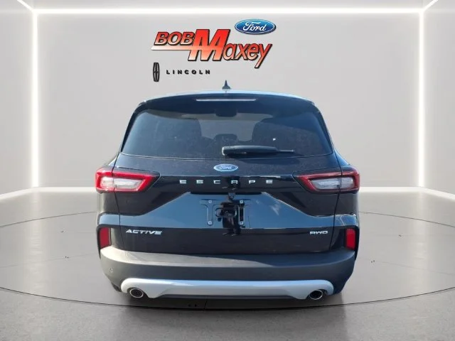 Used 2023 Black Ford Active image 5