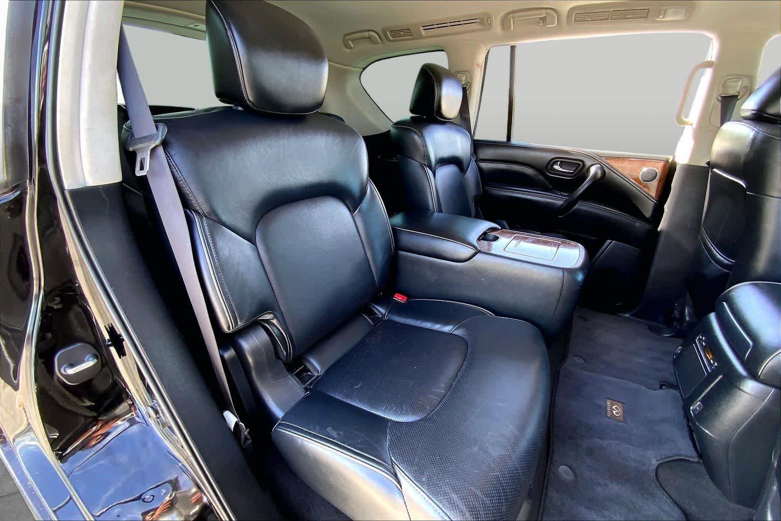 Used 2019 Black Obsidian INFINITI LUXE image 19