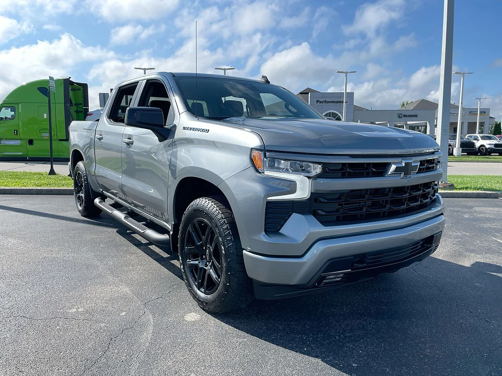Used 2026 Sterling Gray Metallic Chevrolet RST image 34