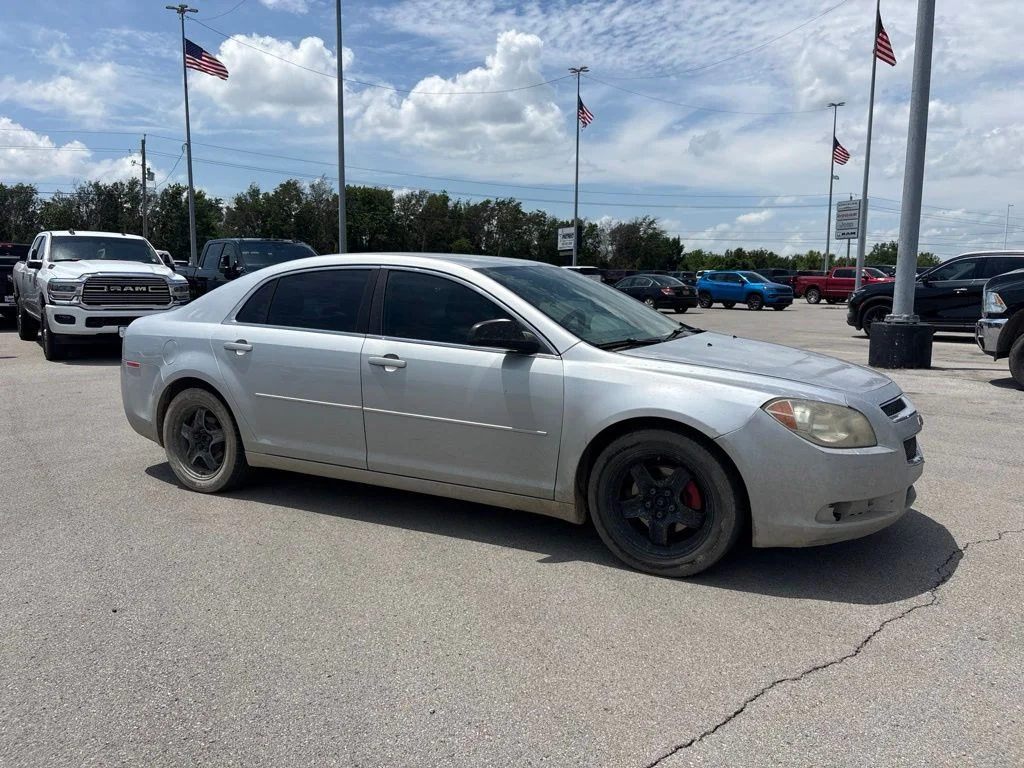 2012 Chevrolet Malibu 1LS's photo