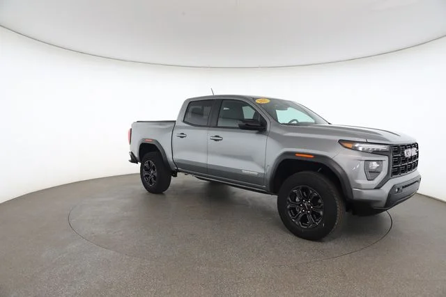 Used 2025 Silver GMC Elevation image 27
