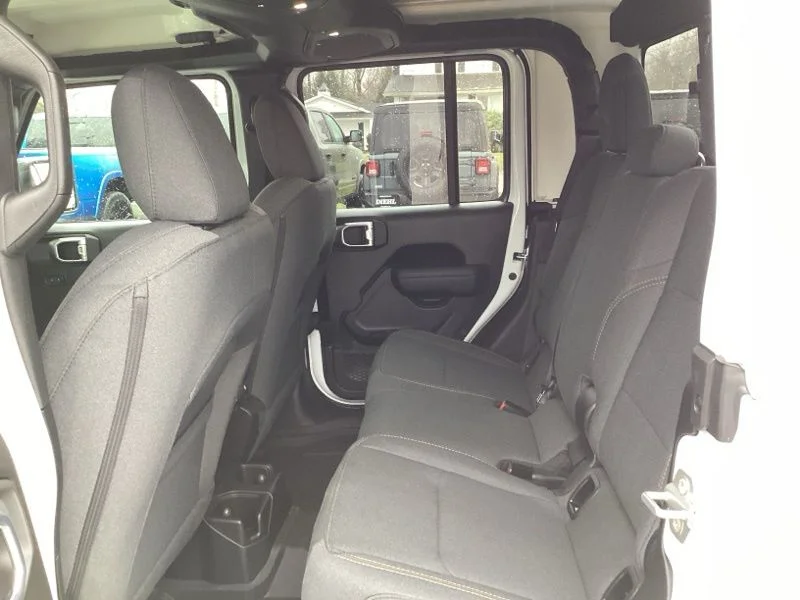 New 2026 Bright White Clear-Coat Exterior Paint Jeep Sport S image 19