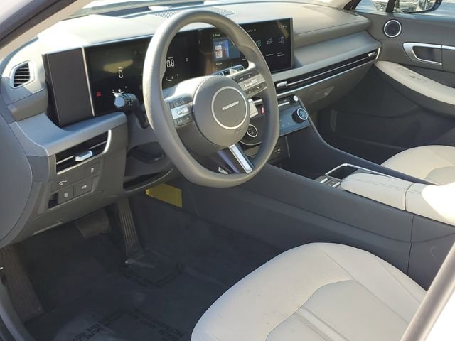 2025 Hyundai Sonata SEL - Photo 8