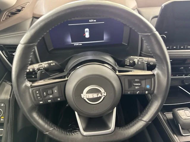 Certified Used 2022 Silver Nissan Platinum image 23