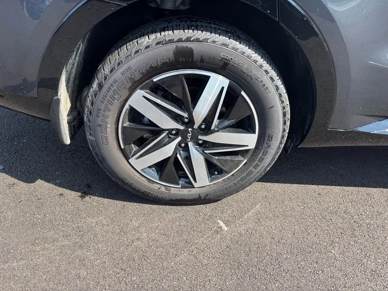 Used 2023 Gray Kia S image 14