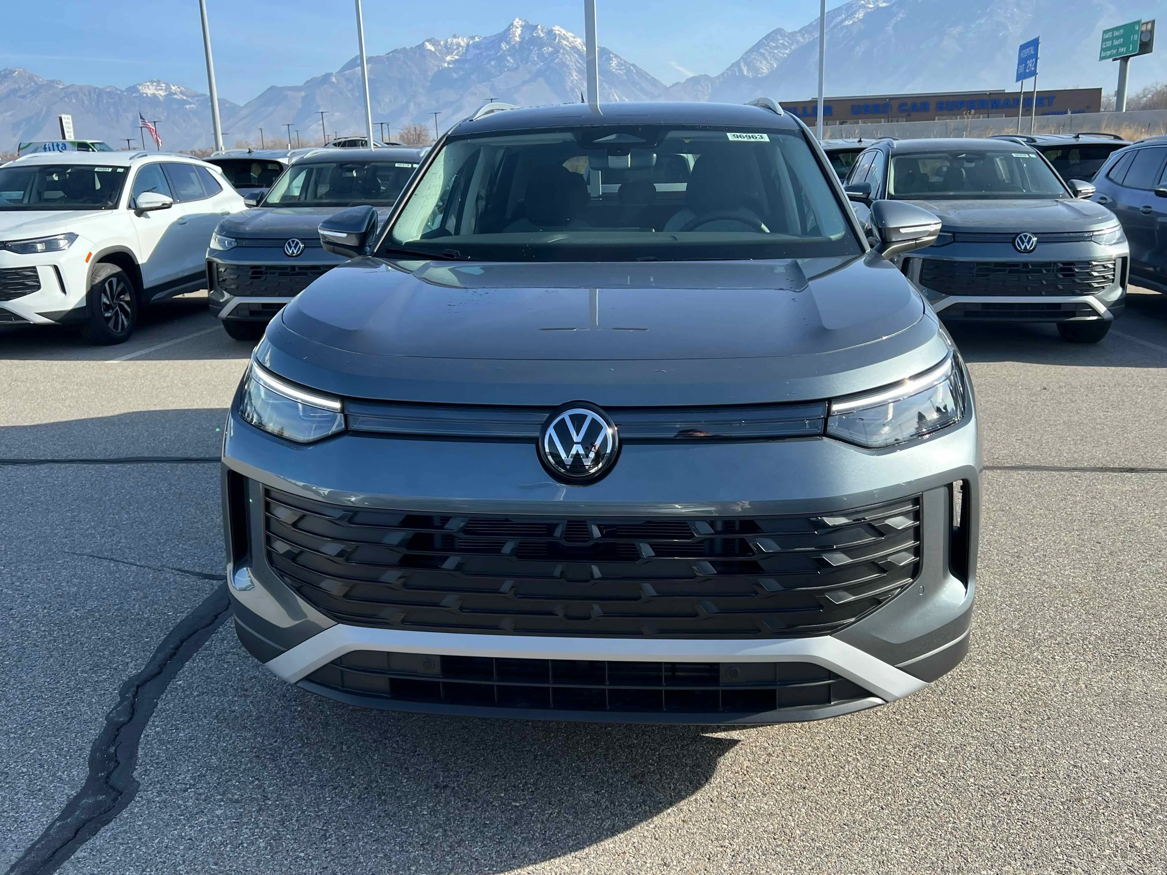 New 2026 Platinum Gray Volkswagen S image 5