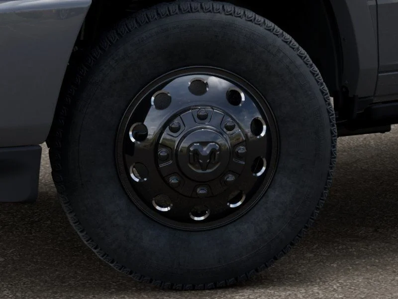 New 2026 Ceramic Gray Clear-Coat Exterior Paint RAM Limited image 8