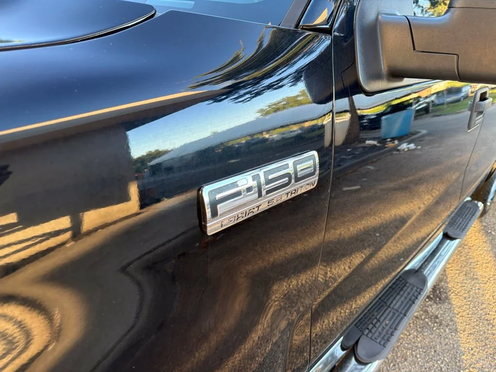 Used 2005 Black Ford XLT image 8