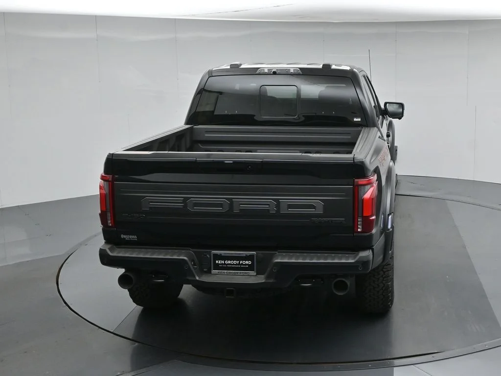 New 2026 Agate Black Metallic Ford Raptor image 39