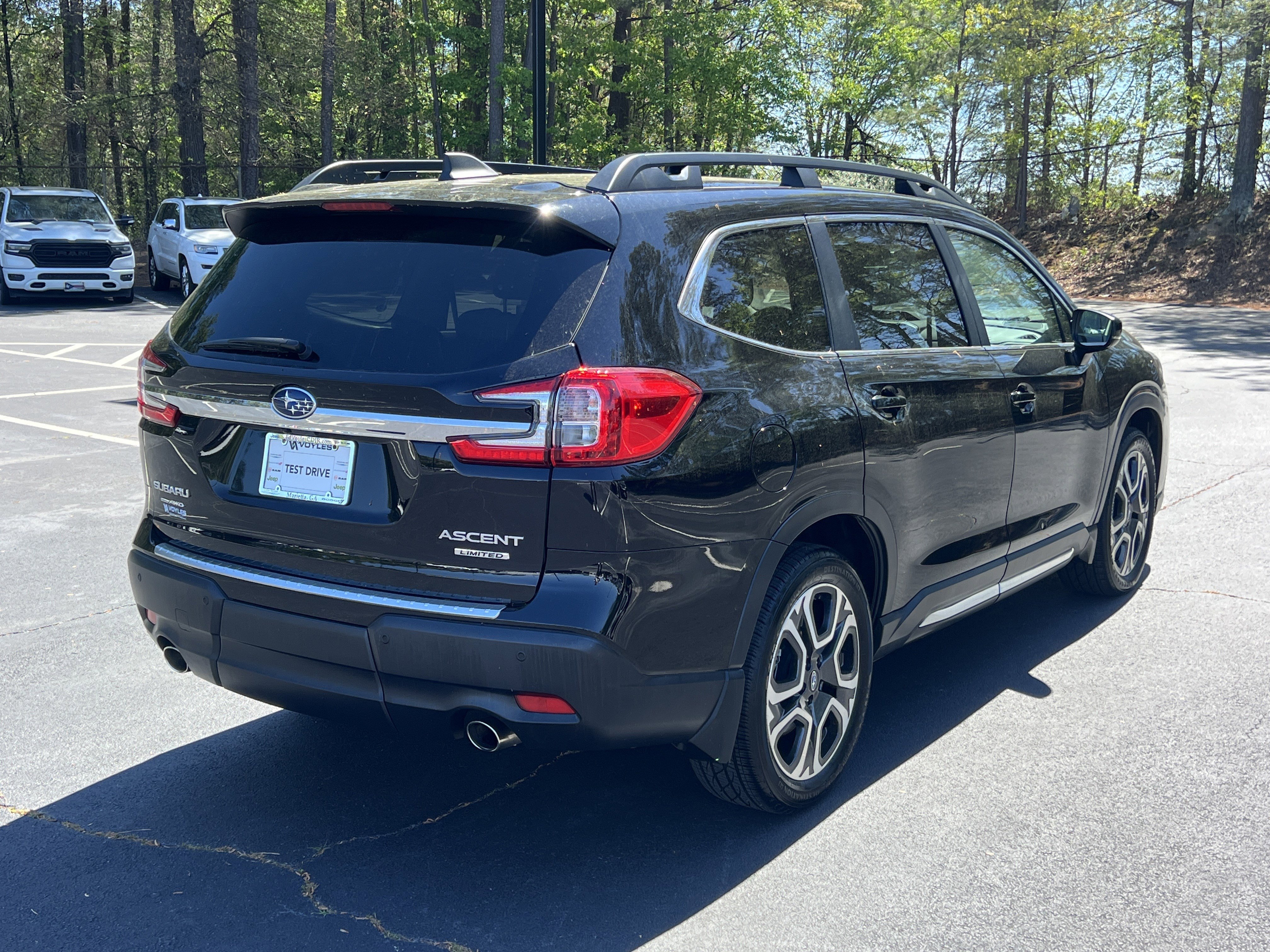 Used 2024 Crystal Black Pearl Subaru Limited image 8