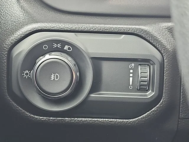 2023 Jeep Wrangler 4-Door Willys Sport - Photo 20