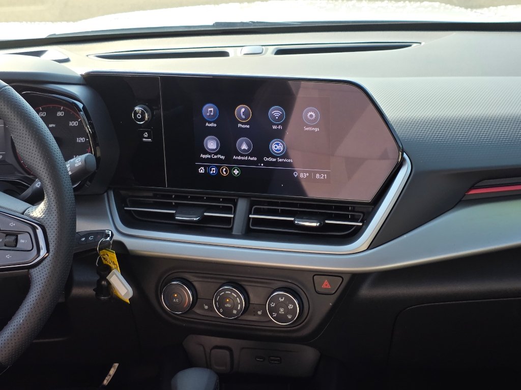 Used 2024 Summit White Chevrolet 1RS image 3