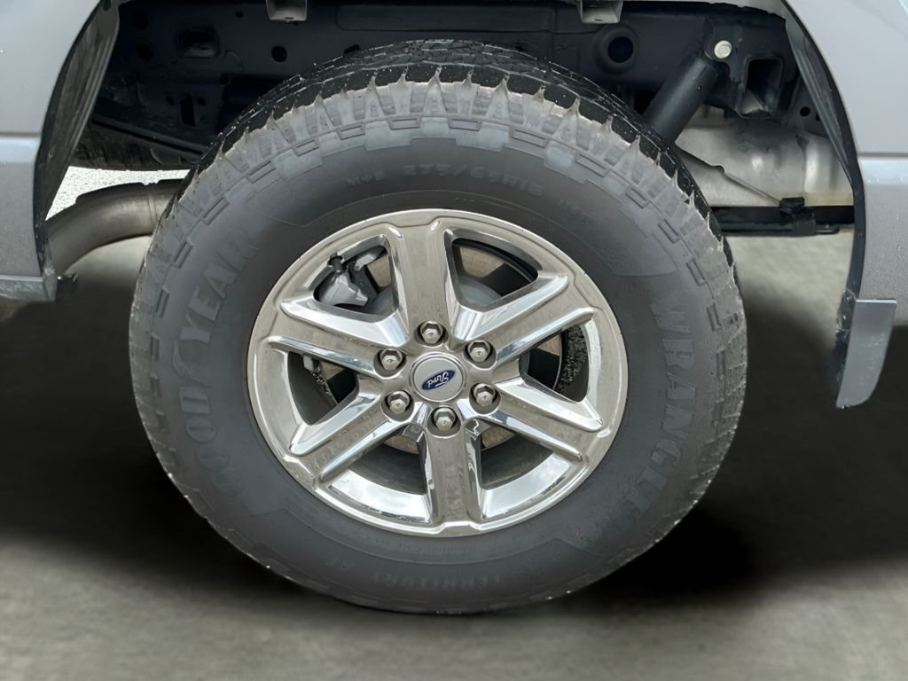 Used 2025 Gray Ford XLT image 34