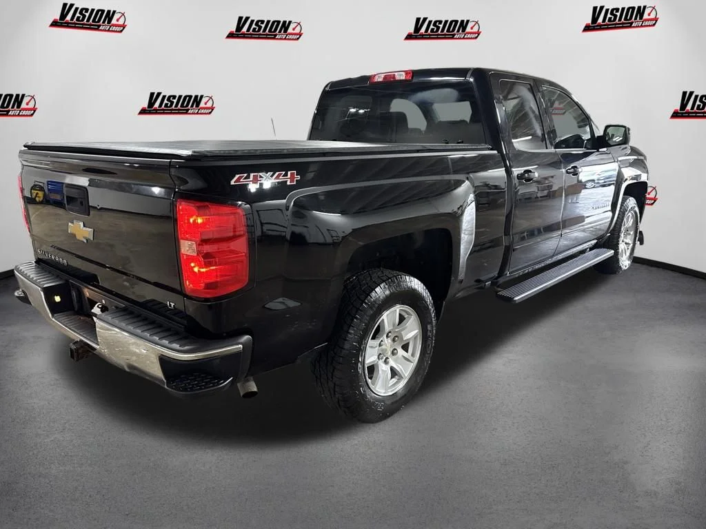 Used 2017 Black Chevrolet LT image 5
