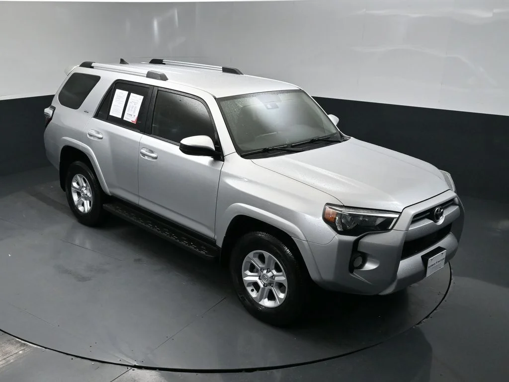 Used 2020 Silver Toyota SR5 image 37