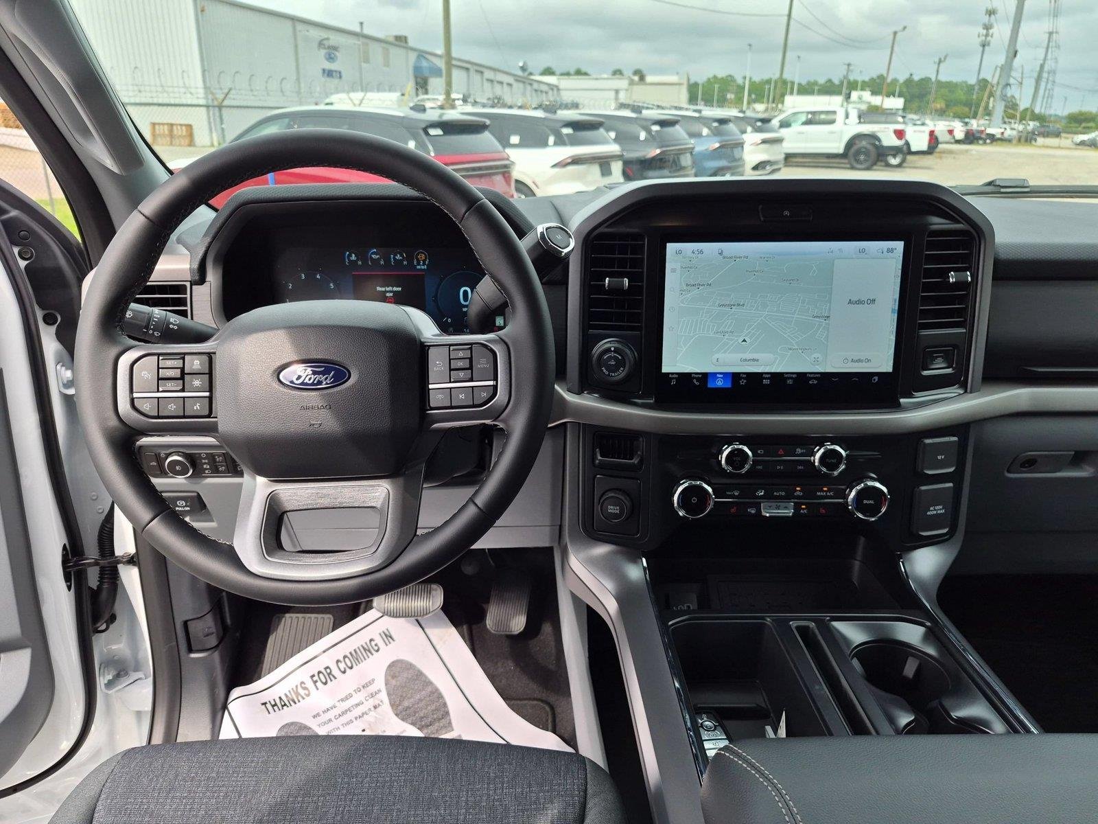 New 2026 Oxford White Ford XLT image 27