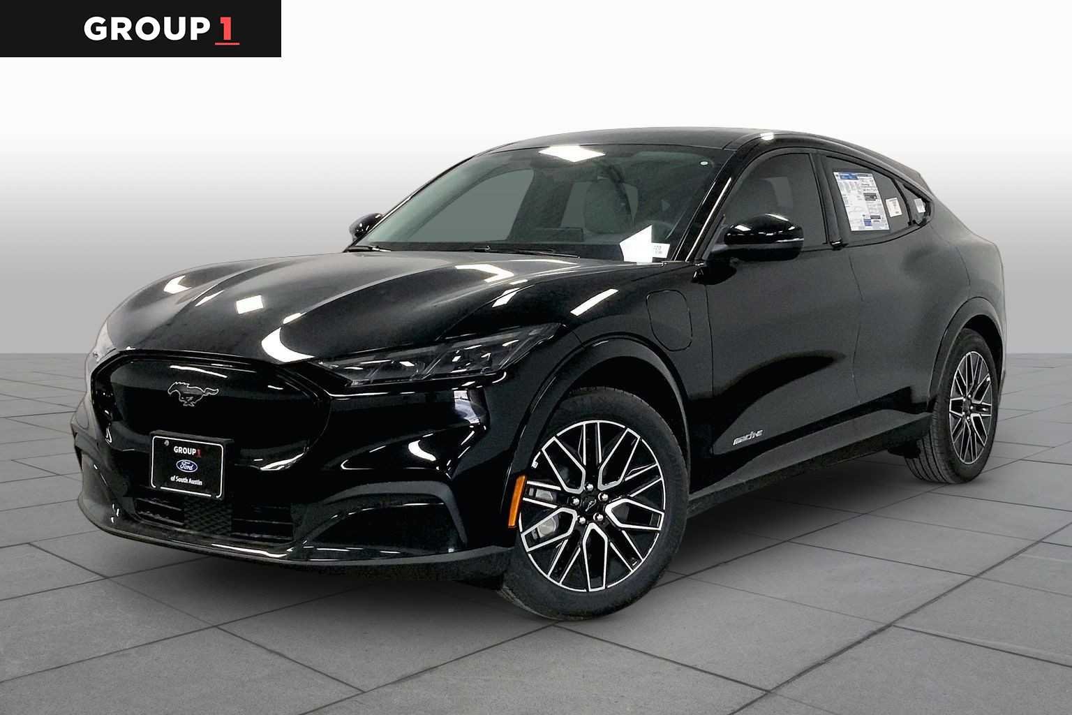 2026 Ford Mustang-Mach-e Premium's photo
