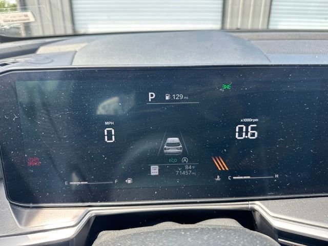 Used 2024 White Kia S image 11