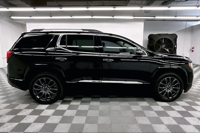 Used 2023 Ebony Twilight Metallic GMC Denali image 15