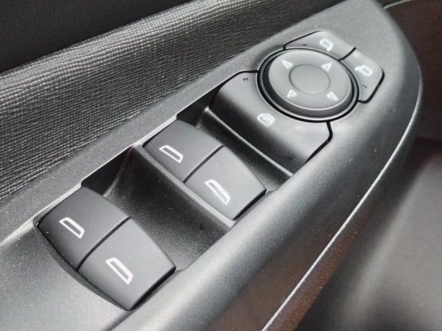 Used 2025 White Buick Preferred image 20