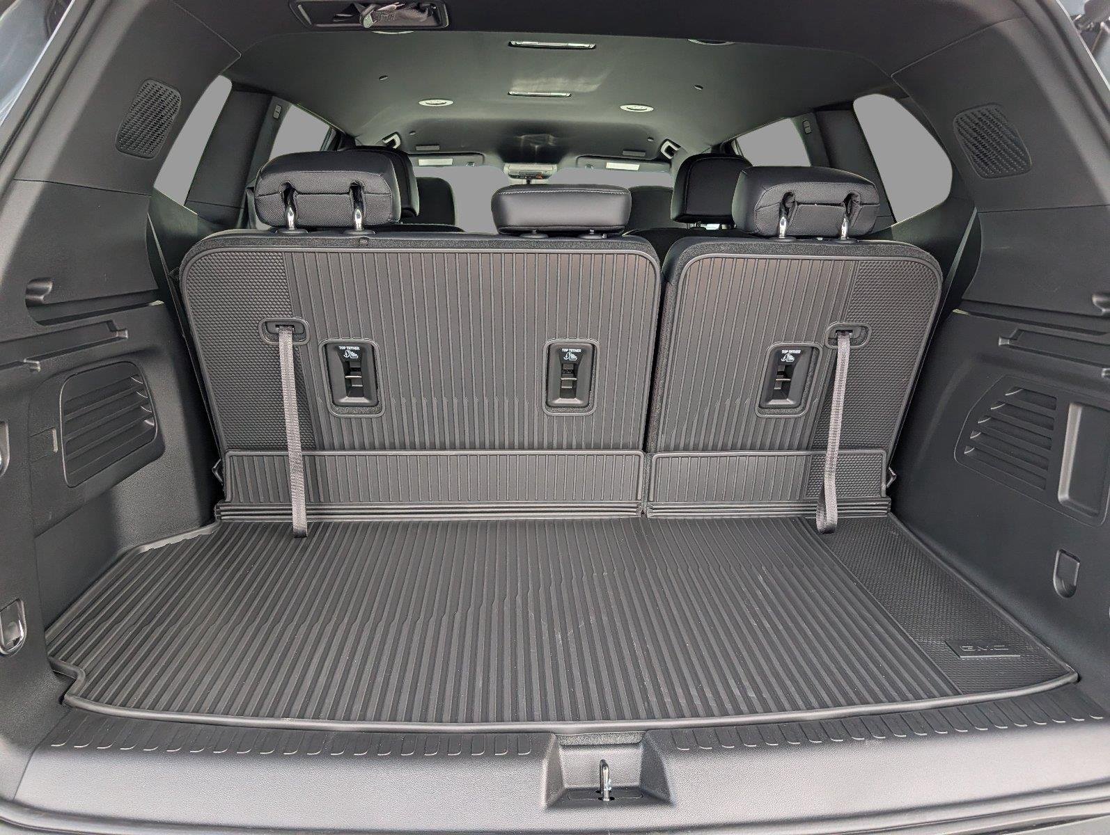 New 2027 Sterling Metallic GMC Elevation image 35