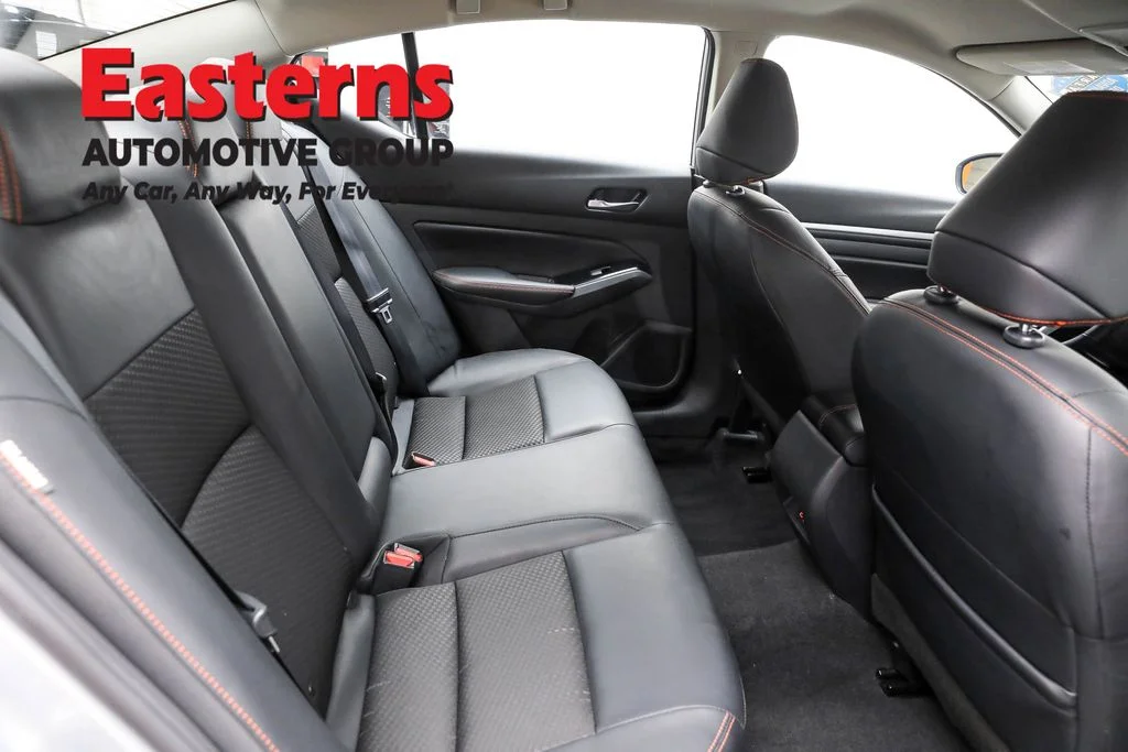 Used 2024 Silver Nissan 2.5 SR image 22