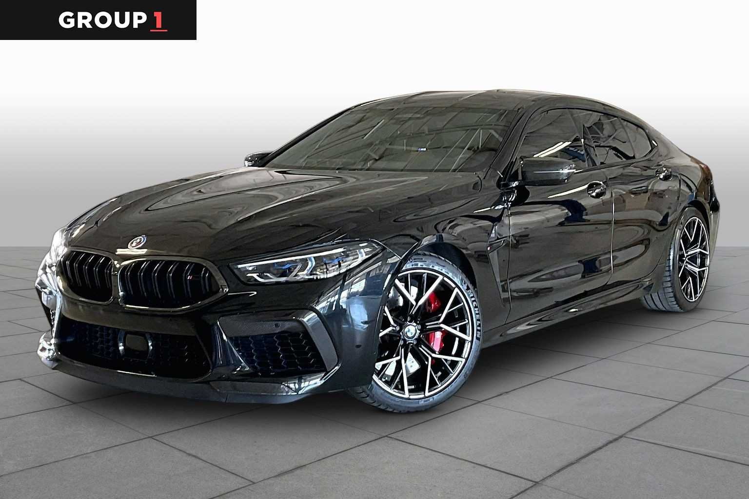 2023 BMW M8