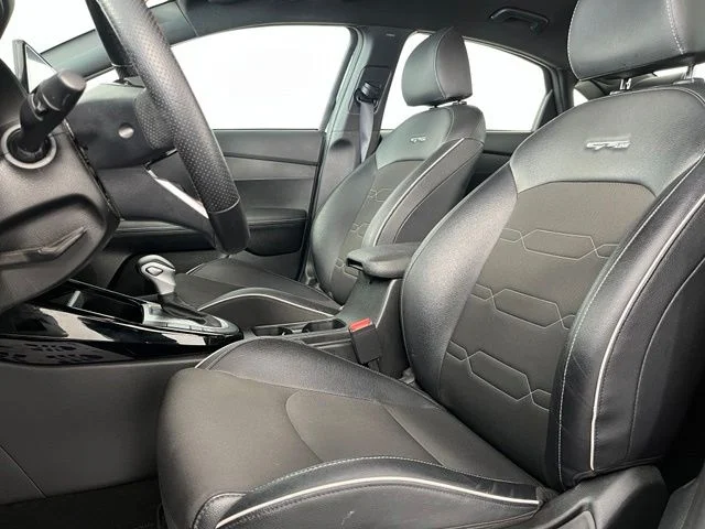 Used 2023 Black Kia GT-Line image 12