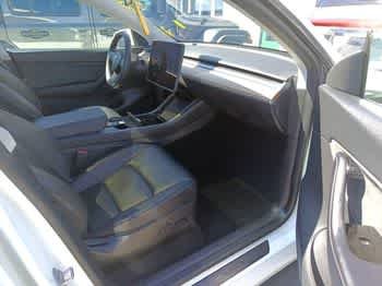 Used 2020 White Tesla Long Range image 7