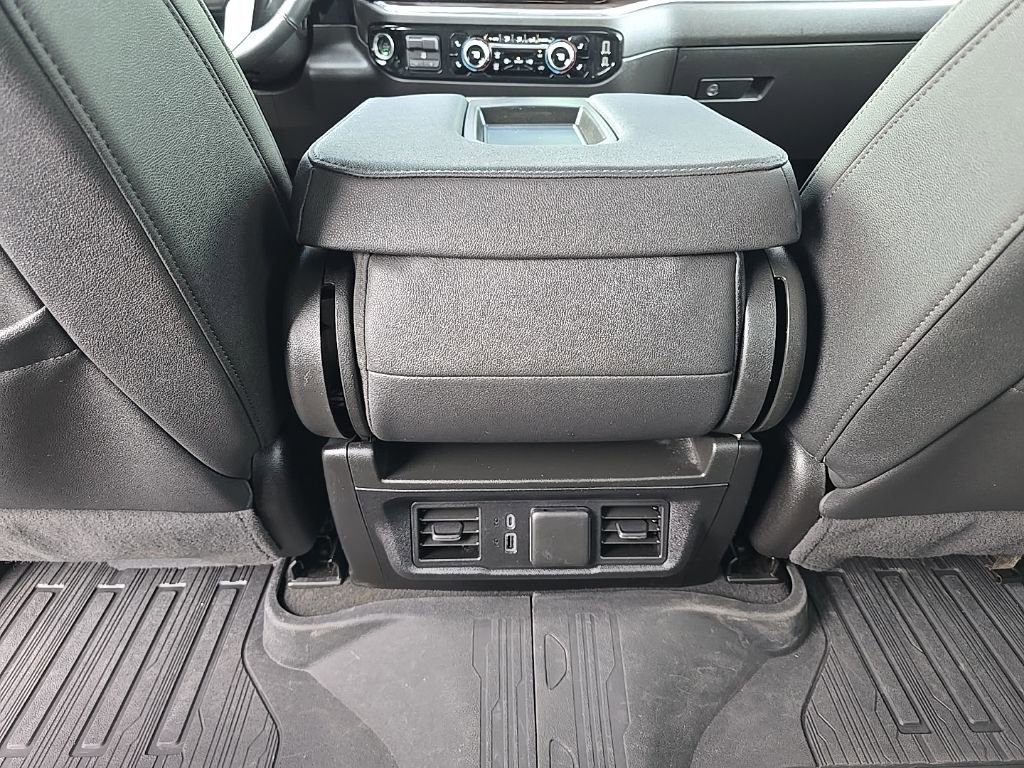 2024 GMC Sierra 3500HD SLT - Photo 25