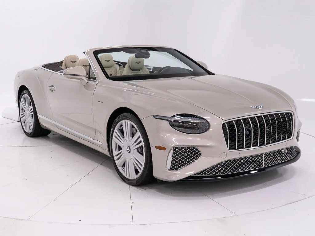 Certified Used 2026 White Sand - by Mulliner Bentley Azure image 7