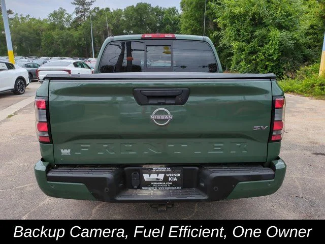 Used 2022 Green Nissan SV image 6