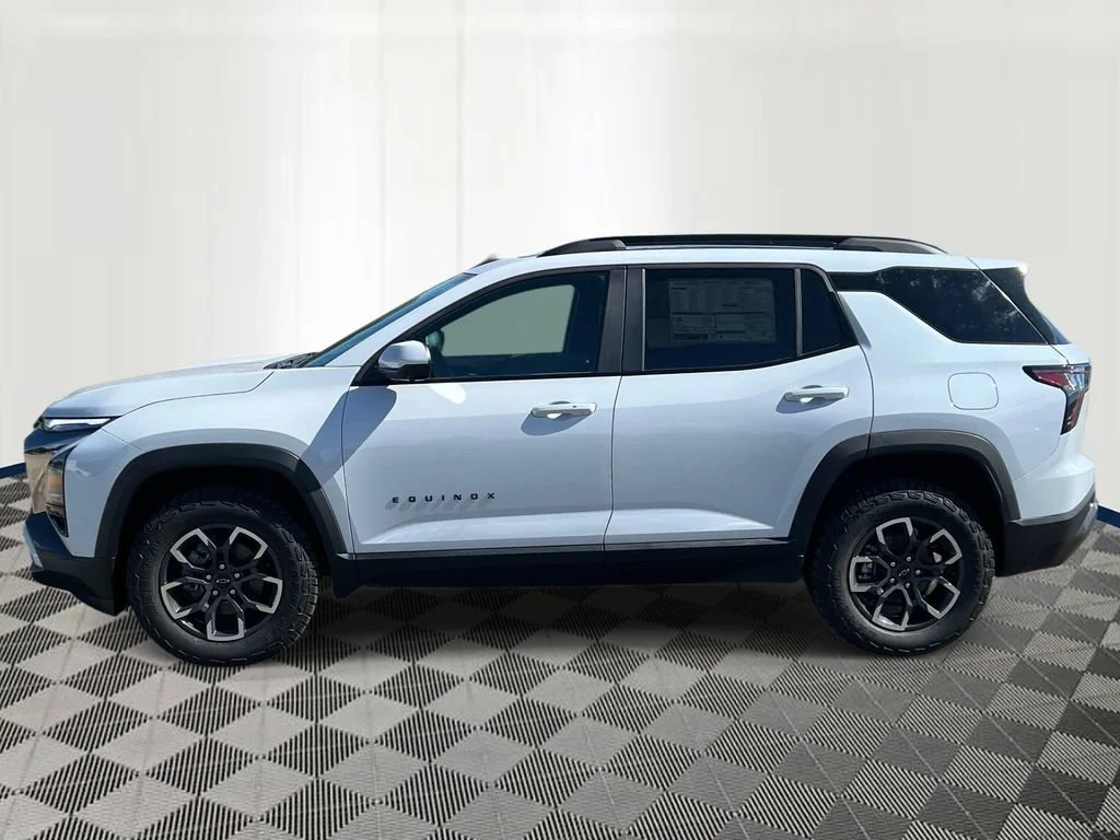 New 2027 Polar White Tricoat Chevrolet ACTIV image 2