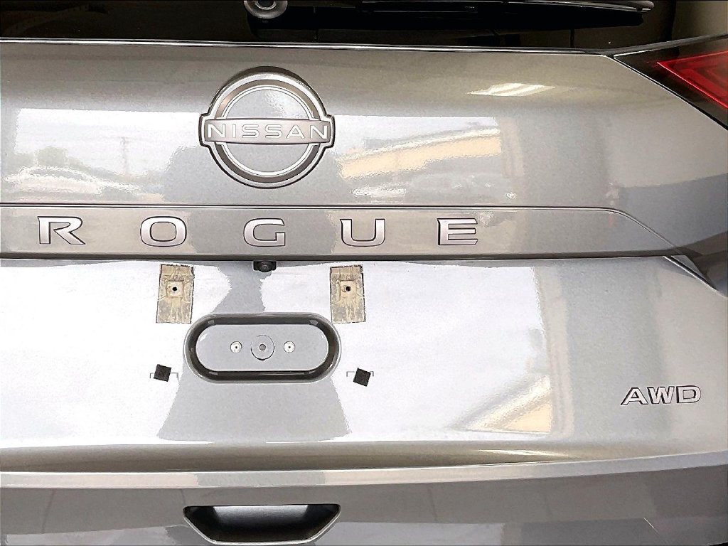 Used 2026 Gun Metallic Nissan SV image 28