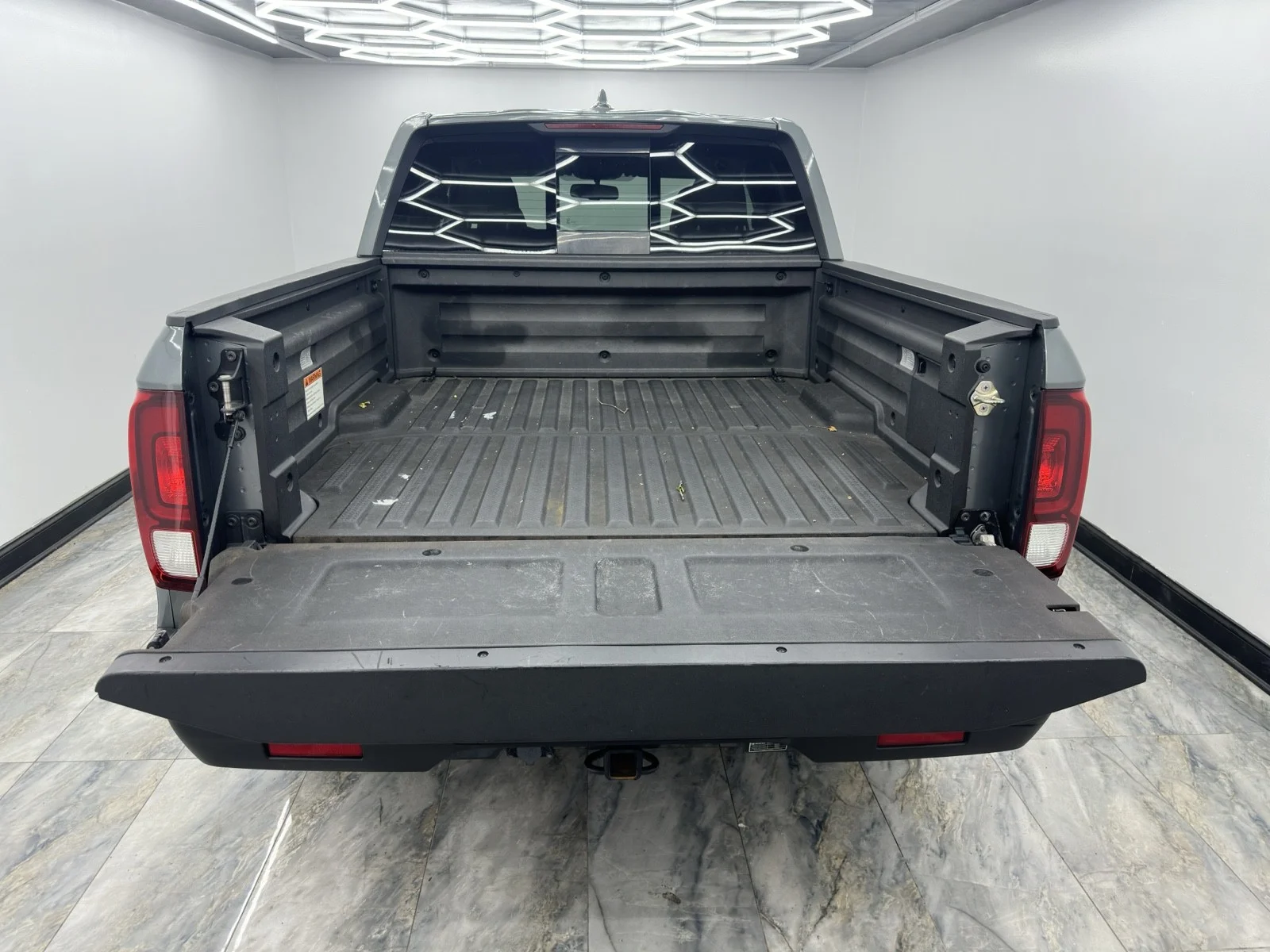 Used 2019 Forest Mist Metallic Honda RTL-T AWD image 7