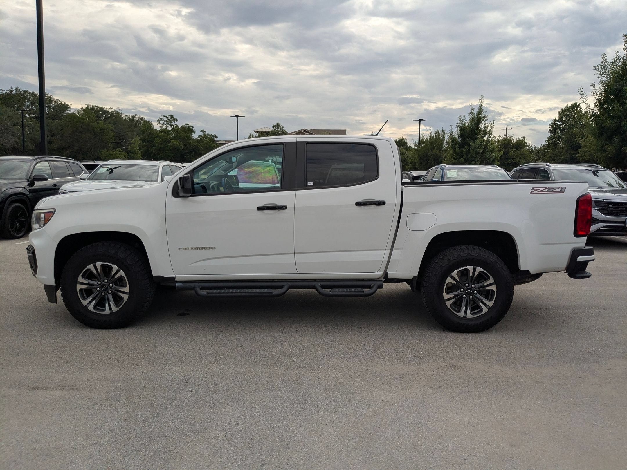Used 2021 Summit White Chevrolet 2WD Z71 image 6