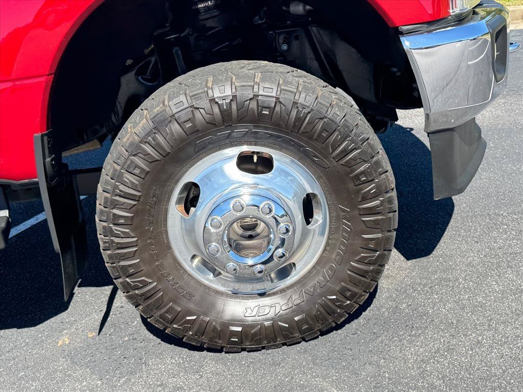 Used 2021 Red Ford XLT image 9