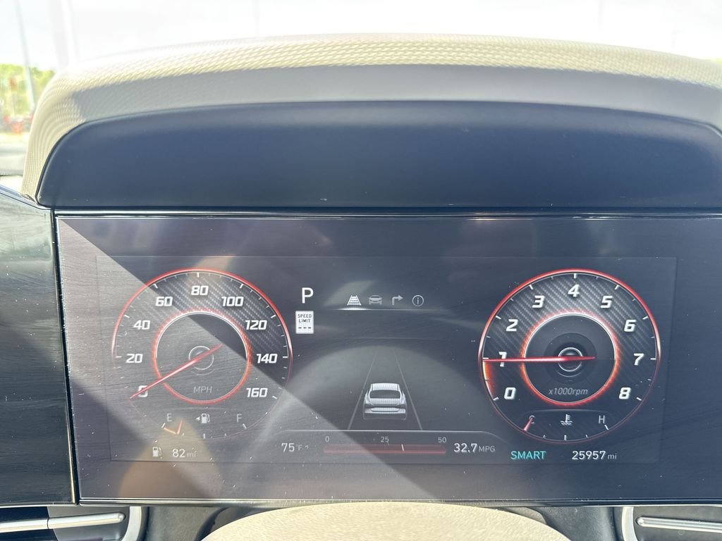 2024 Hyundai Elantra SEL - Photo 15