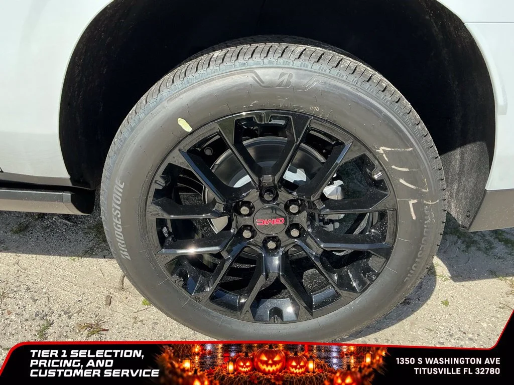 New 2026 Glacier White Tricoat GMC Denali image 24