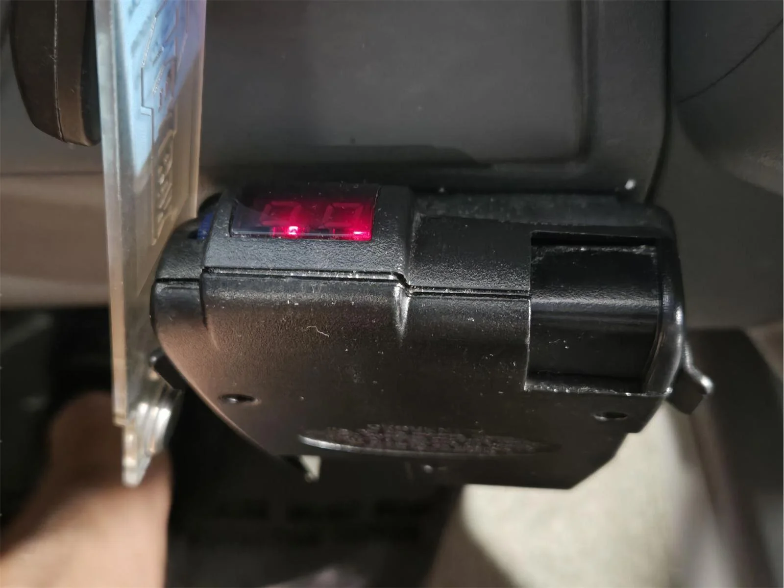 Used 2018 Gun Metallic Nissan SV V6 image 22