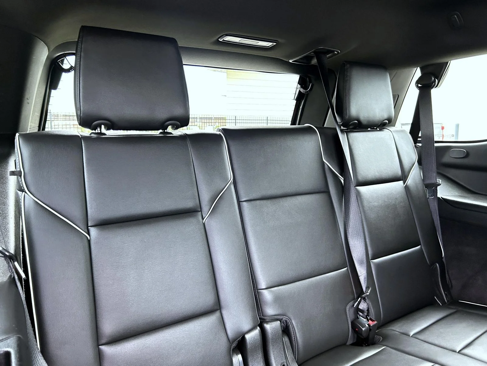 Used 2021 White Cadillac Premium Luxury image 21