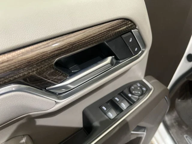New 2026 White Chevrolet LT image 22