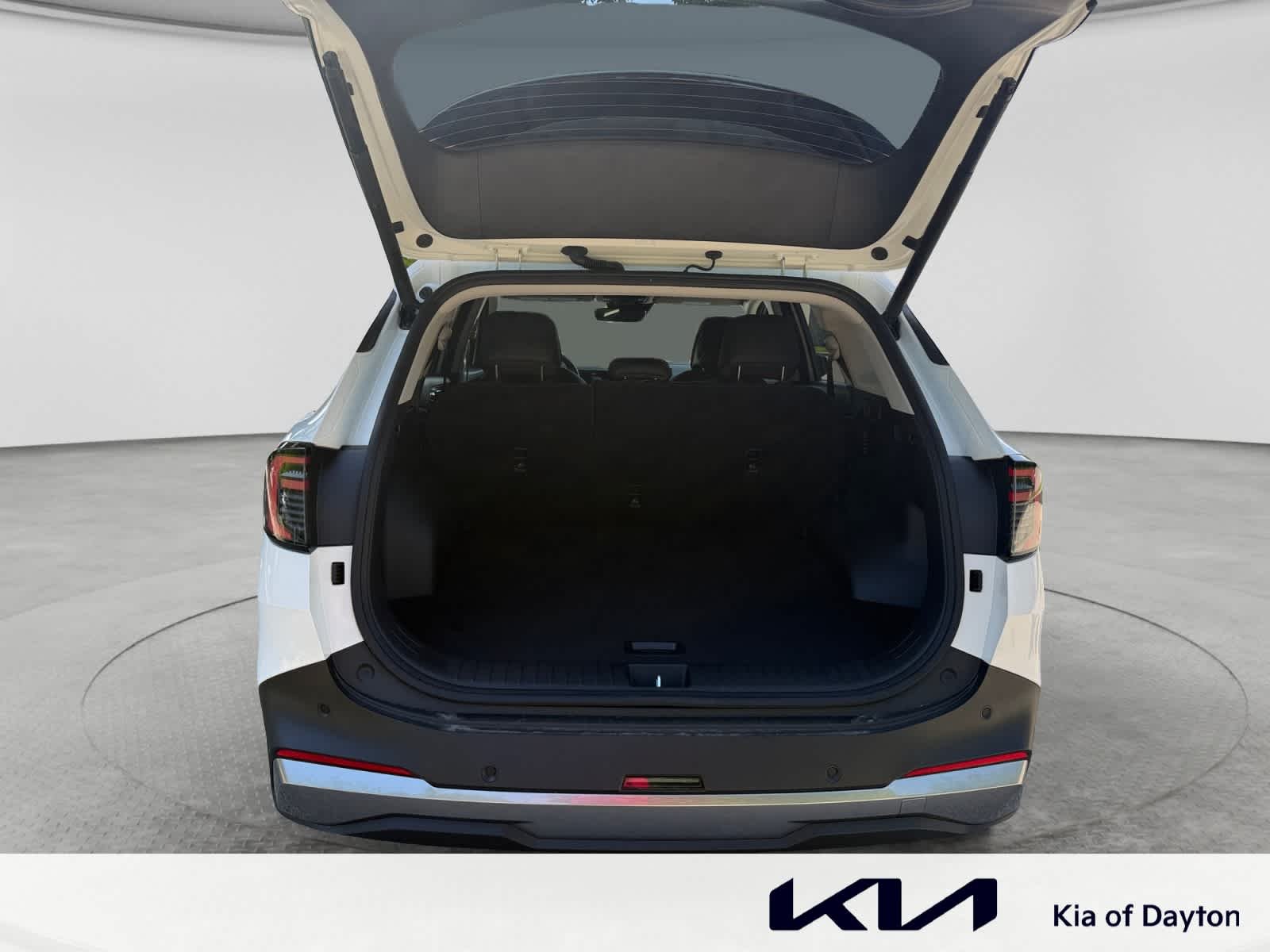 New 2026 Snow White Pearl Kia EX image 23