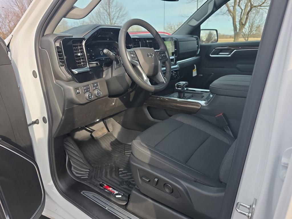 2025 Chevrolet Silverado 1500 RST - Photo 10
