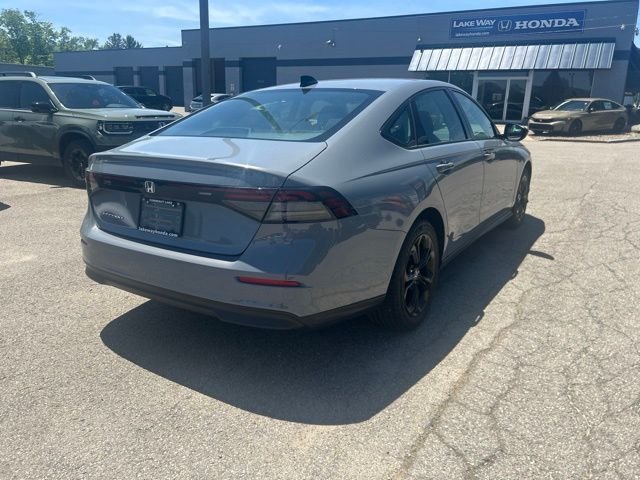 2025 Honda Accord SE - Photo 6