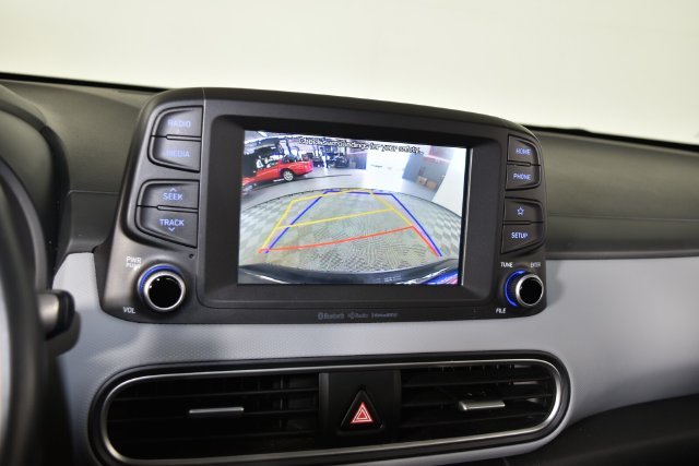 Used 2018 Black Hyundai SEL image 23