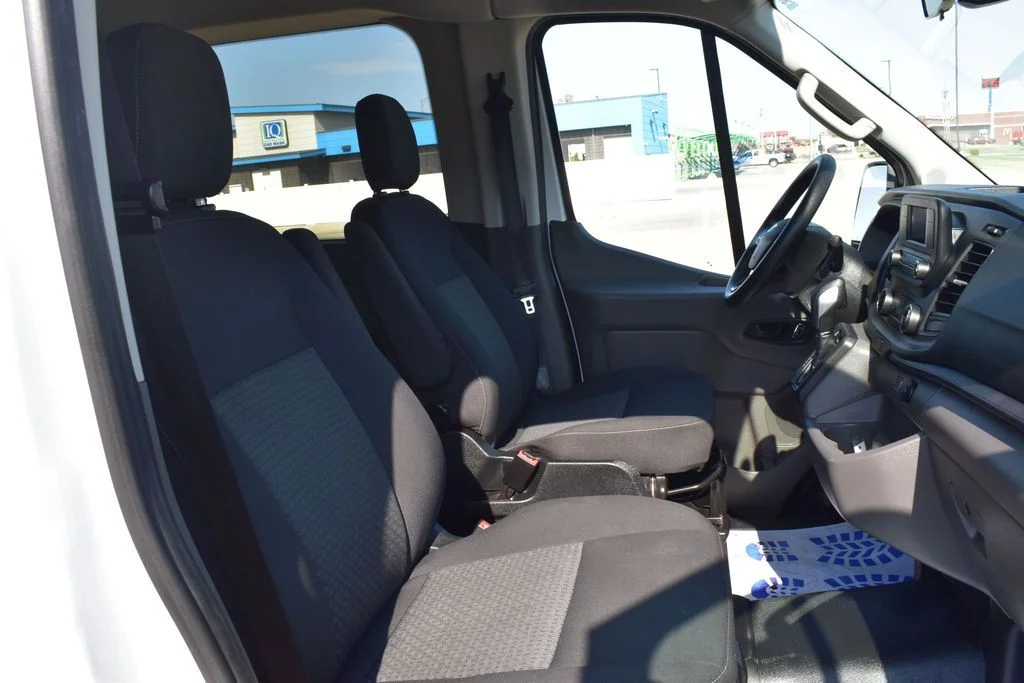 Used 2023 White Ford XL image 22